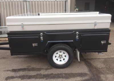 Aluminium Trailer with Lift Up Lid, Access Hatches & a Roof Tent - 2