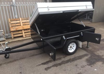 Aluminium Trailer with Lift Up Lid, Access Hatches & a Roof Tent - 5
