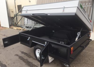 Aluminium Trailer with Lift Up Lid, Access Hatches & a Roof Tent - 6