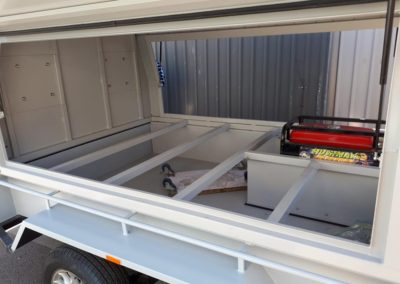 Aluminium drop on canopy with a generator slide and front toolbox for a tradie trailor -8