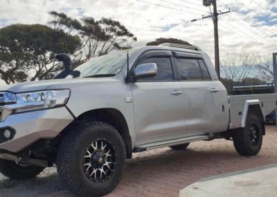 Land Cruiser Cross Country 4x4 - 5