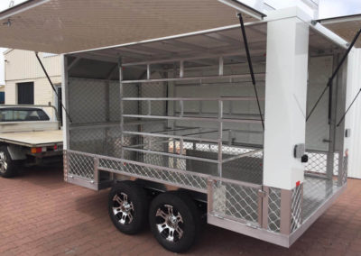 SLSC custom build for carrying all the junior board & equipment to carnivals - 4