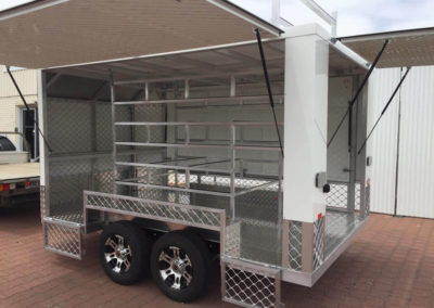 SLSC custom build for carrying all the junior board & equipment to carnivals - 8